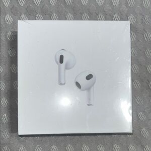 Apple AirPod Pro 4-White (30 DAY WARRENTY)